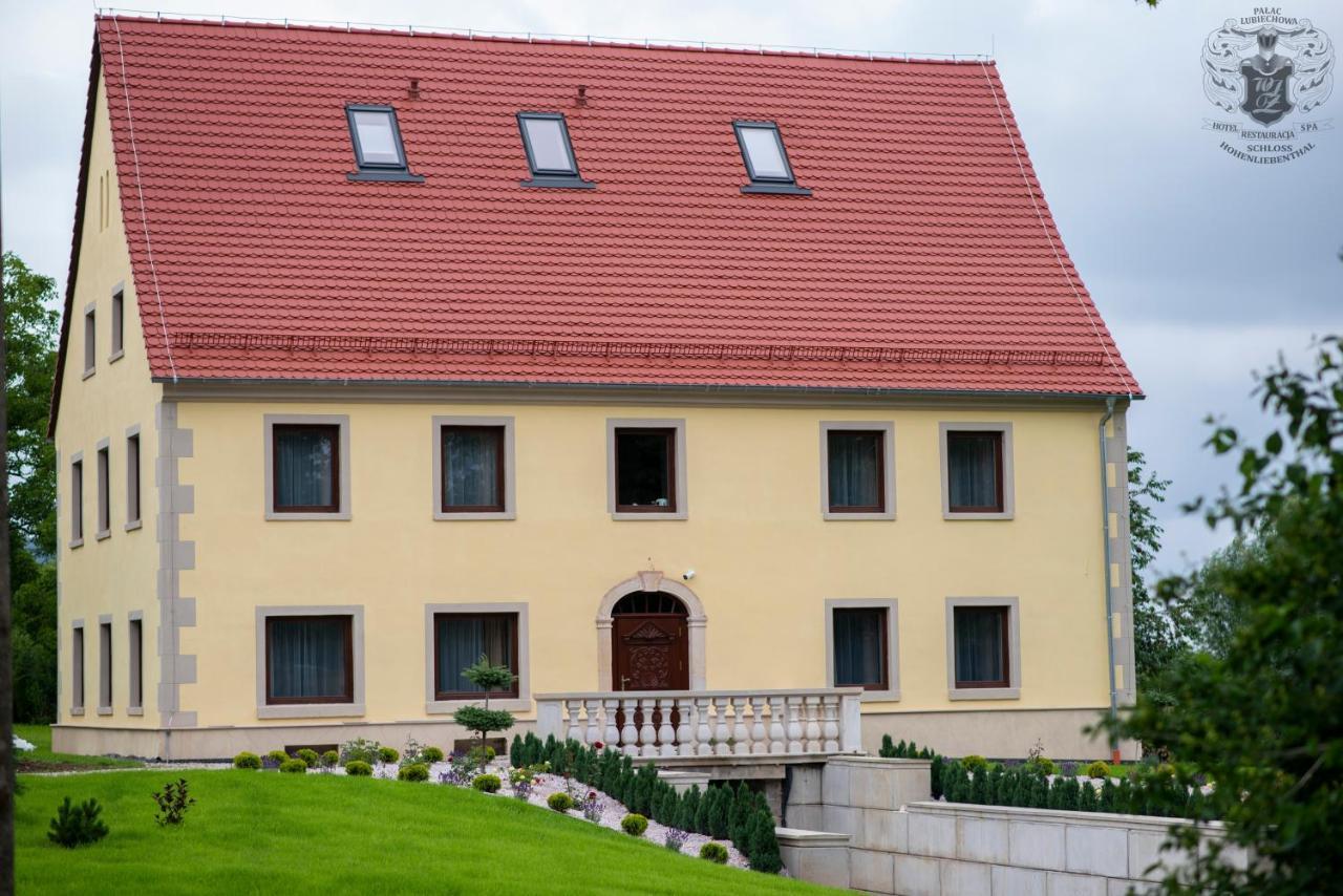 Pałac Lubiechowa-jelenia Góra- Riesengebirge Nocleg ze śniadaniem